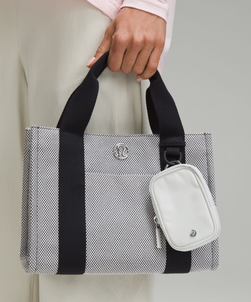 Lululemon Clippable Nano Pouch Vapor Online Outlet Sale