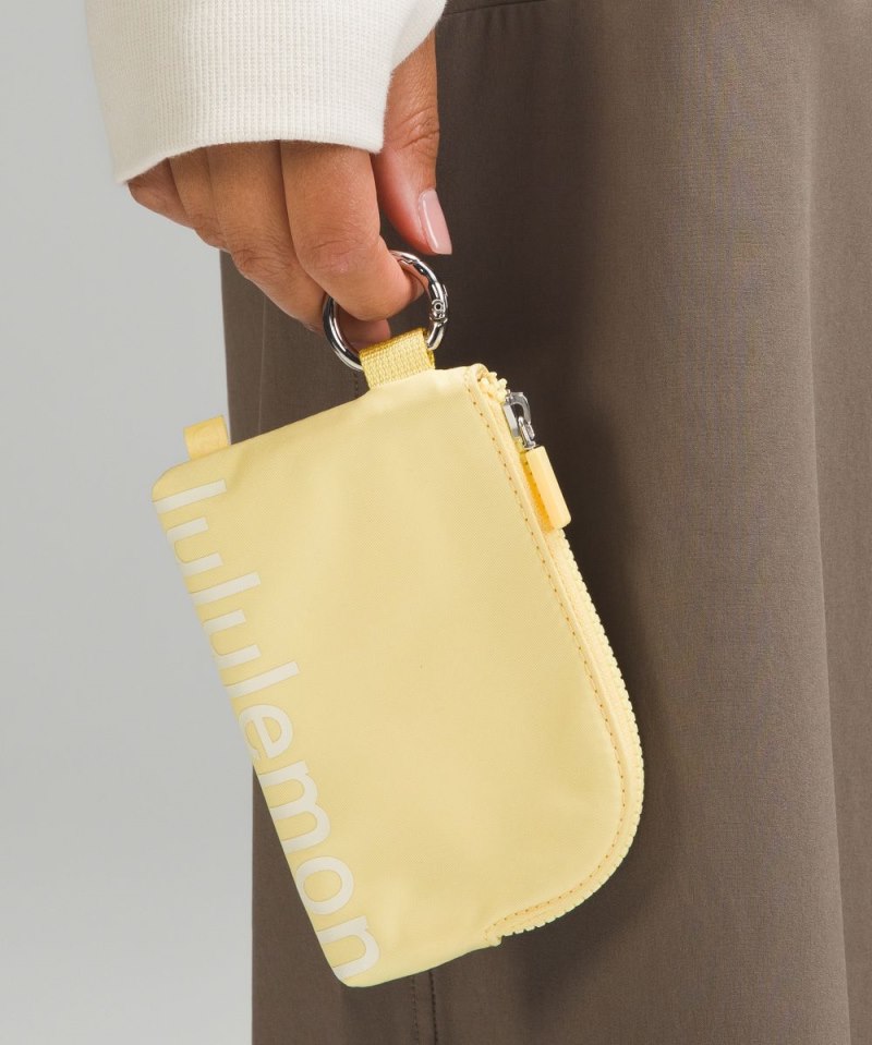 Lululemon Clippable Card Pouch Swirl Yellow / Wisp Yellow Online Outlet Sale