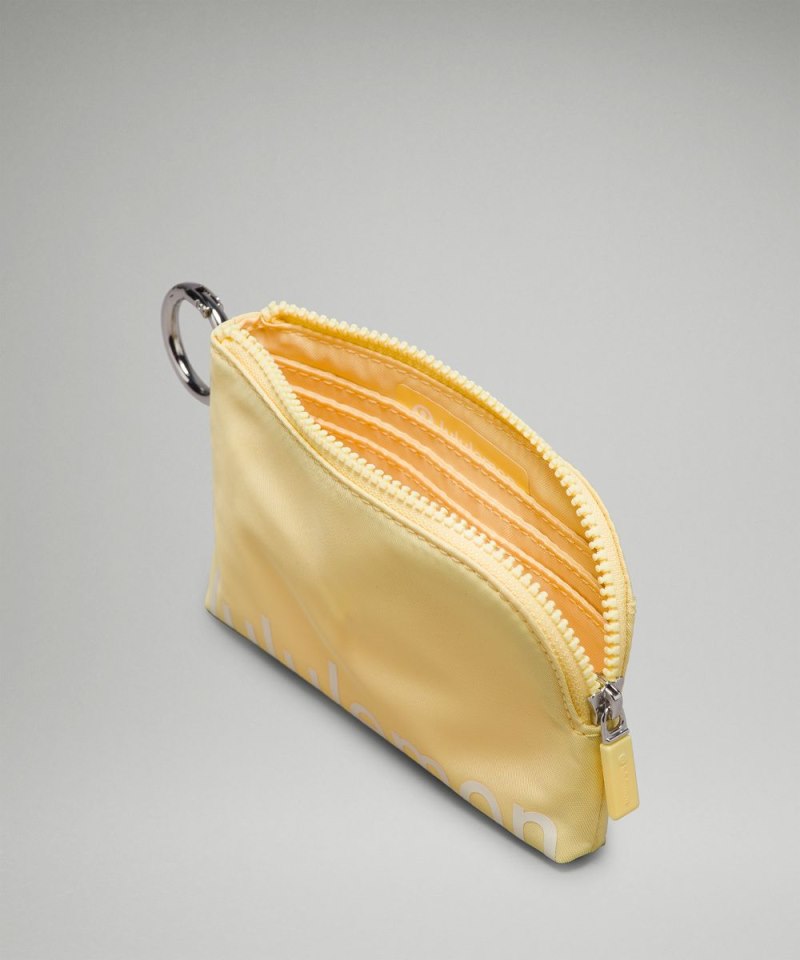 Lululemon Clippable Card Pouch Swirl Yellow / Wisp Yellow Online Outlet Sale