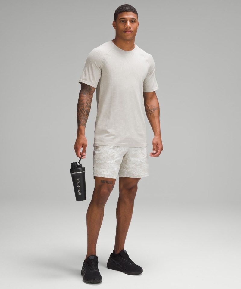 Lululemon Back to Life Shaker Bottle 24oz Black Online Outlet Sale