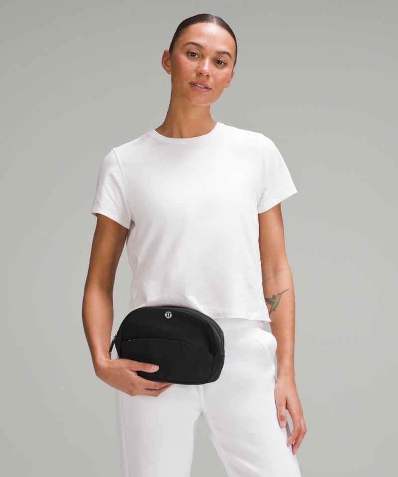 Lululemon City Essentials Pouch 2L Black Online Outlet Sale