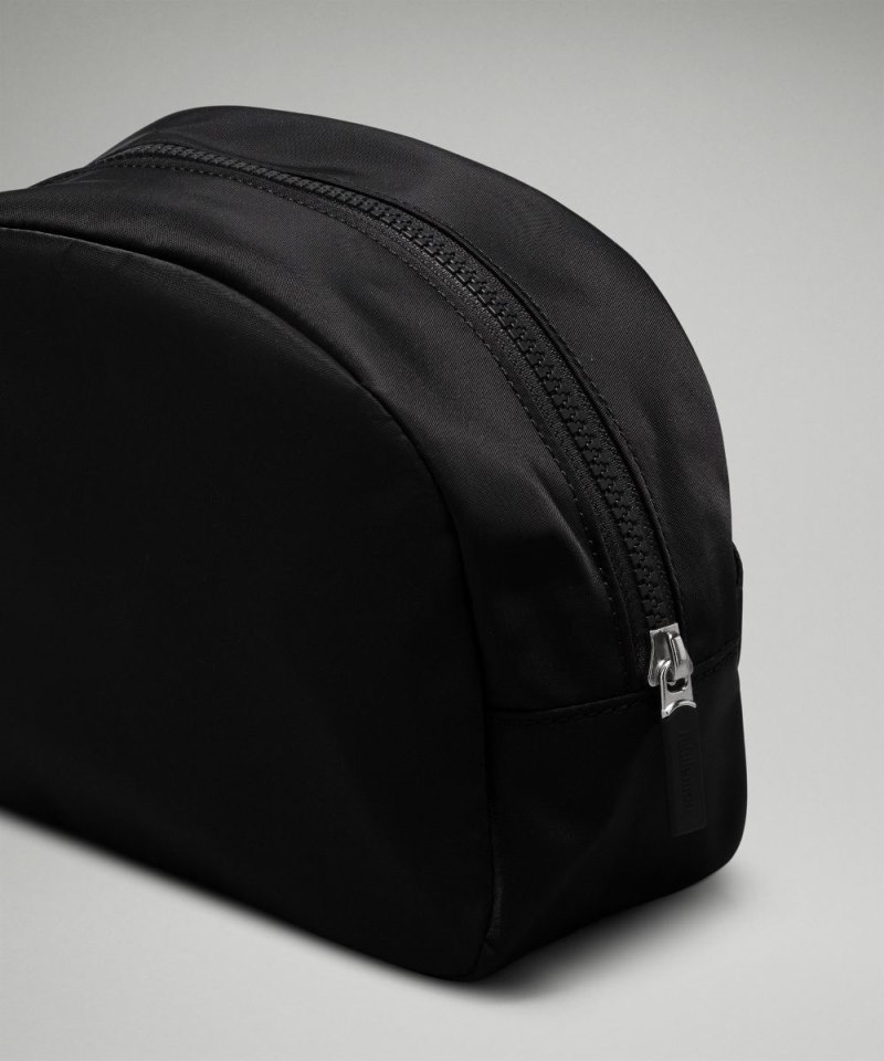Lululemon City Essentials Pouch 2L Black Online Outlet Sale