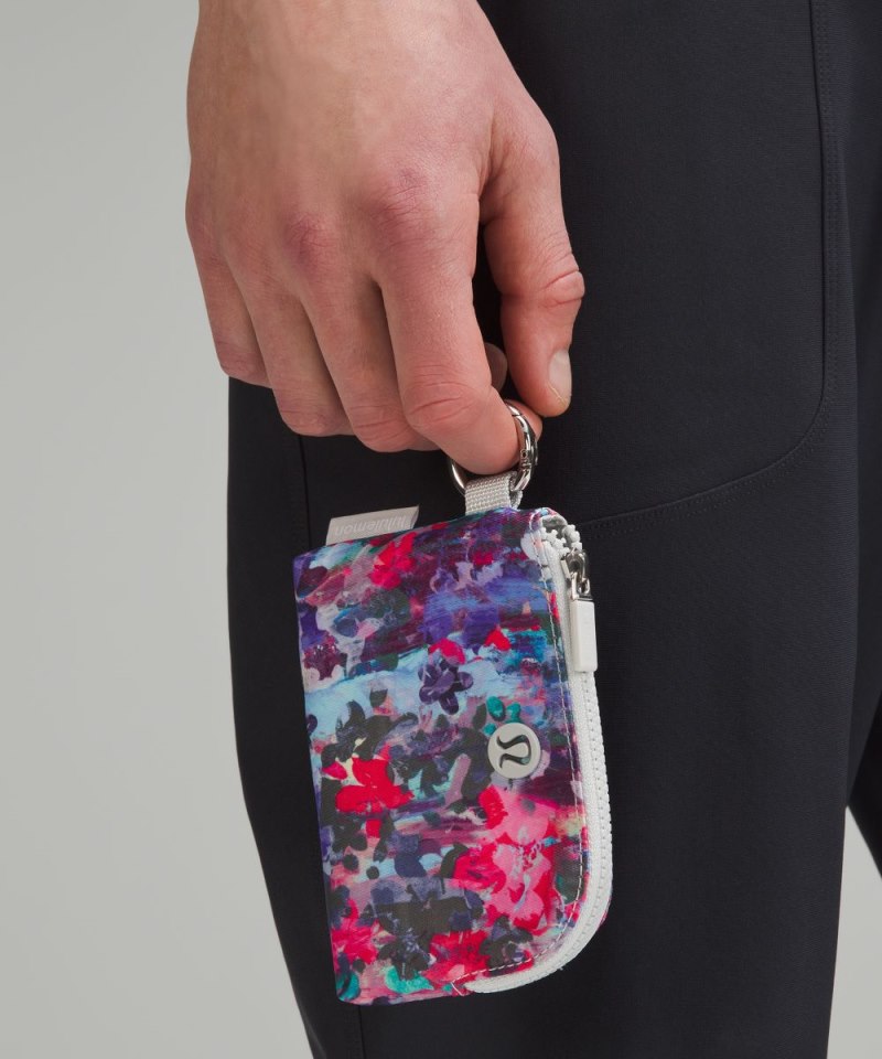 Lululemon Clippable Card Pouch Flower Glide Multi / Vapor Online Outlet Sale
