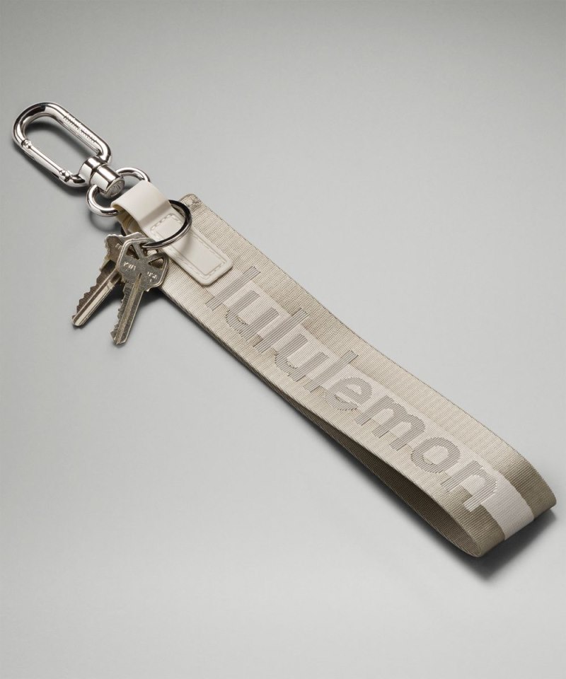 Lululemon Never Lost Keychain Raw Linen / White Opal / White Online Outlet Sale