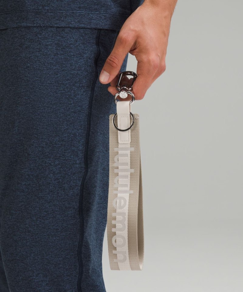 Lululemon Never Lost Keychain Raw Linen / White Opal / White Online Outlet Sale