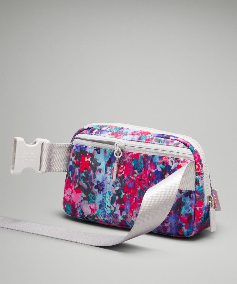 Lululemon Everywhere Belt Bag with Long Strap 1L Flower Glide Multi / Vapor Online Outlet Sale