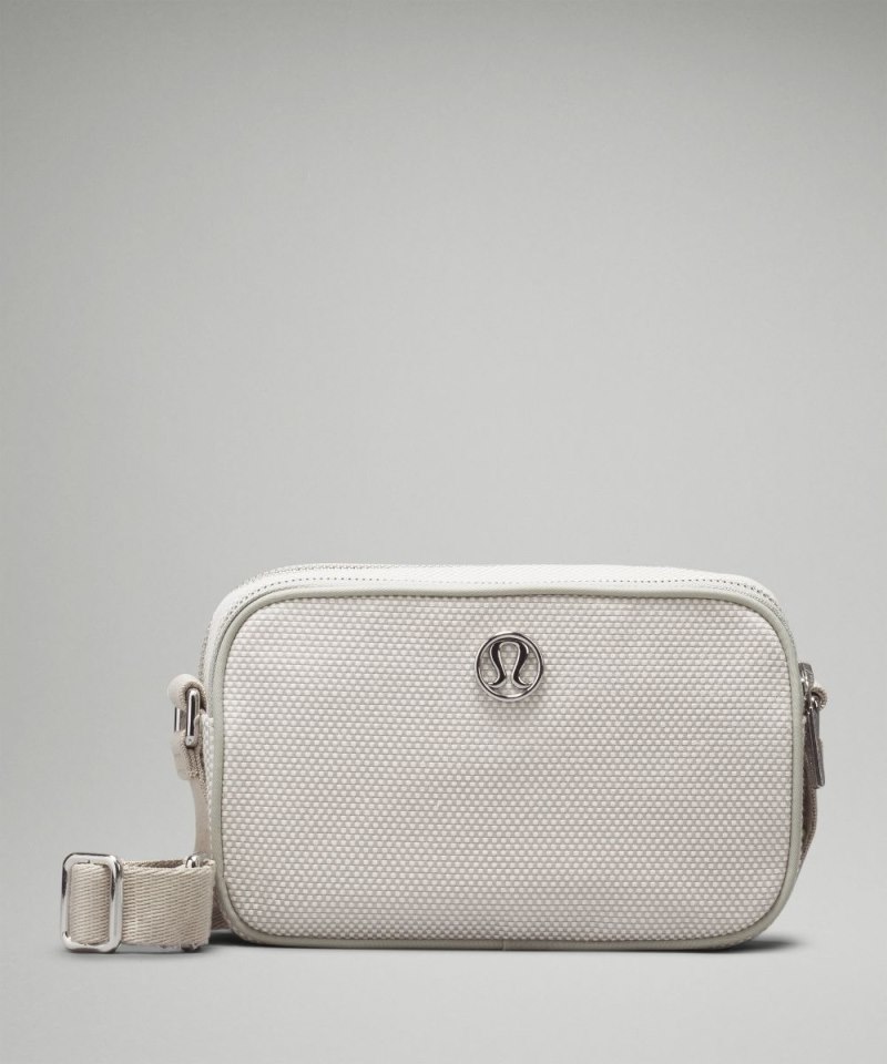 Lululemon Crossbody Camera Bag 2L *Canvas Mojave Tan / Light Ivory / Raw Linen Online Outlet Sale