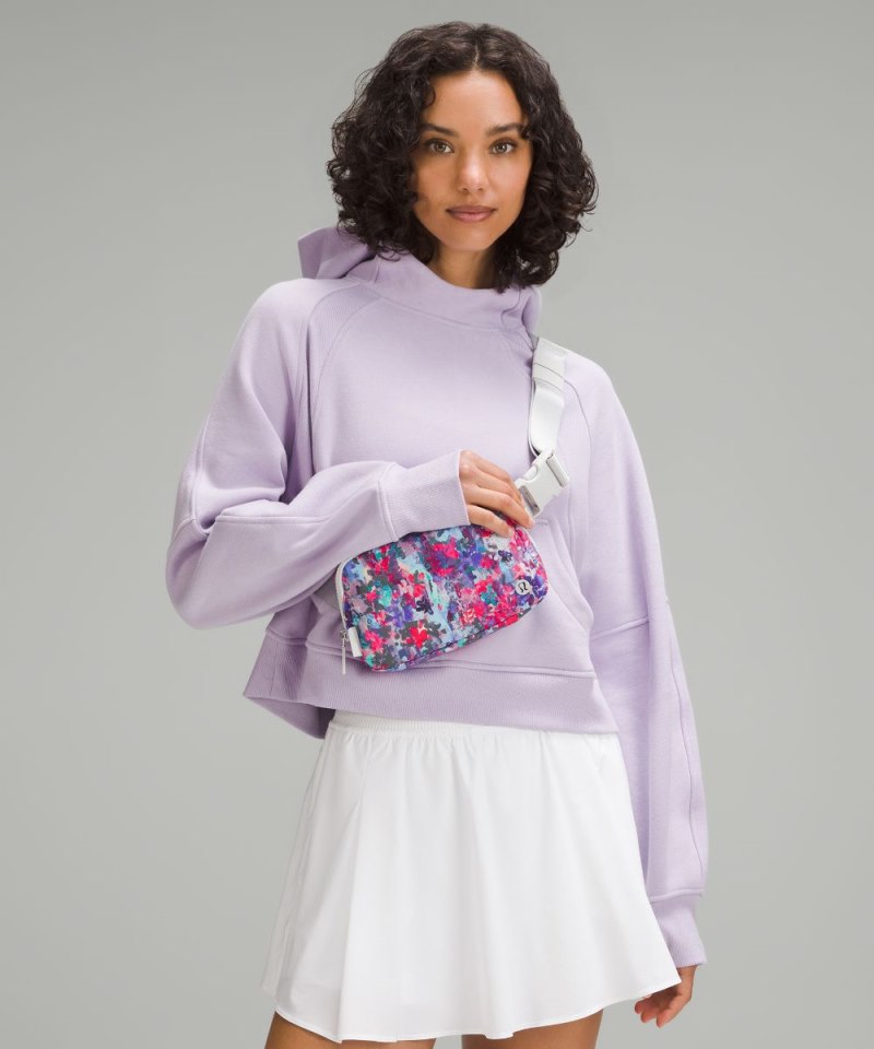 Lululemon Everywhere Belt Bag 1L Flower Glide Multi / Vapor Online Outlet Sale