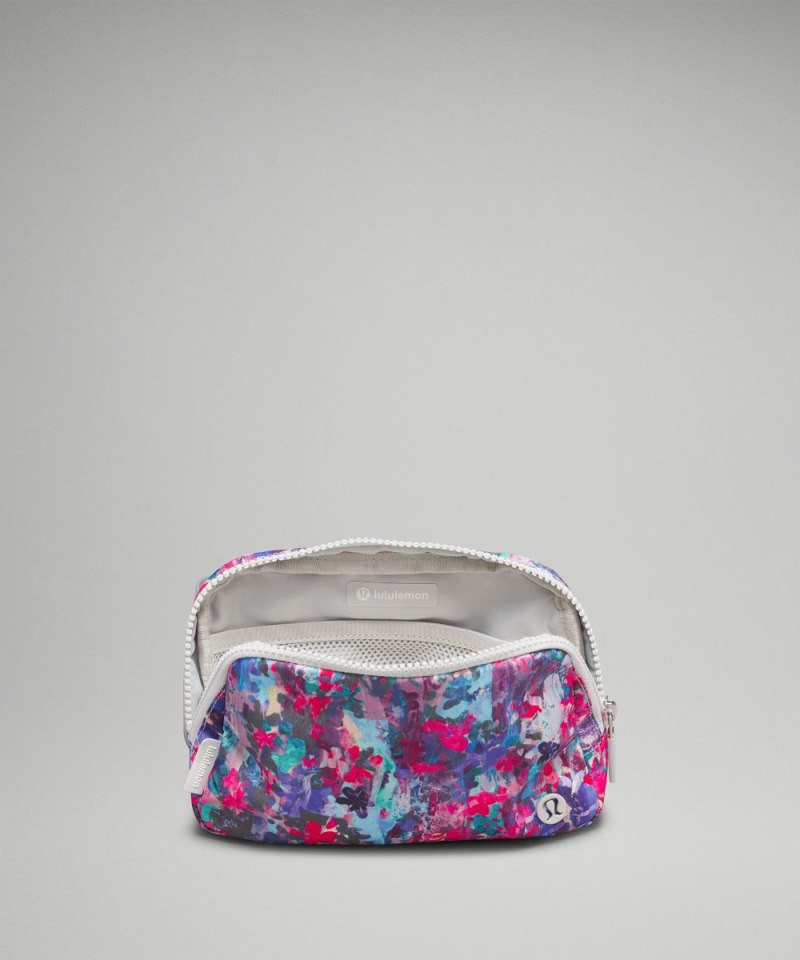 Lululemon Everywhere Belt Bag 1L Flower Glide Multi / Vapor Online Outlet Sale