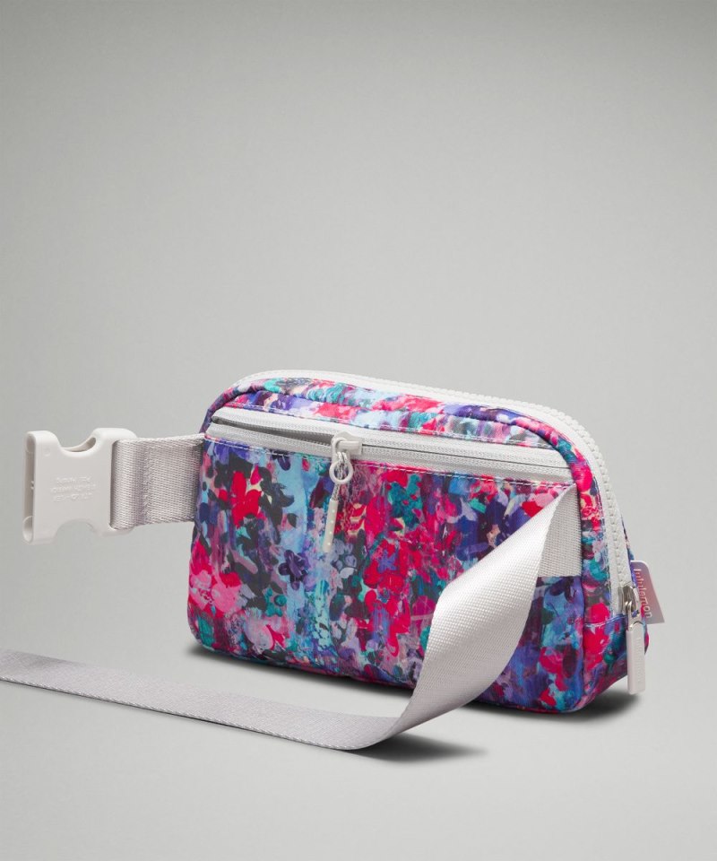 Lululemon Everywhere Belt Bag 1L Flower Glide Multi / Vapor Online Outlet Sale