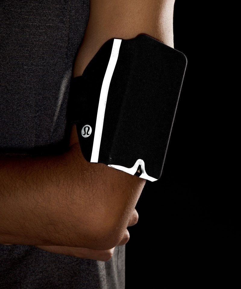 Lululemon Fast and Free Running Armband Black Online Outlet Sale