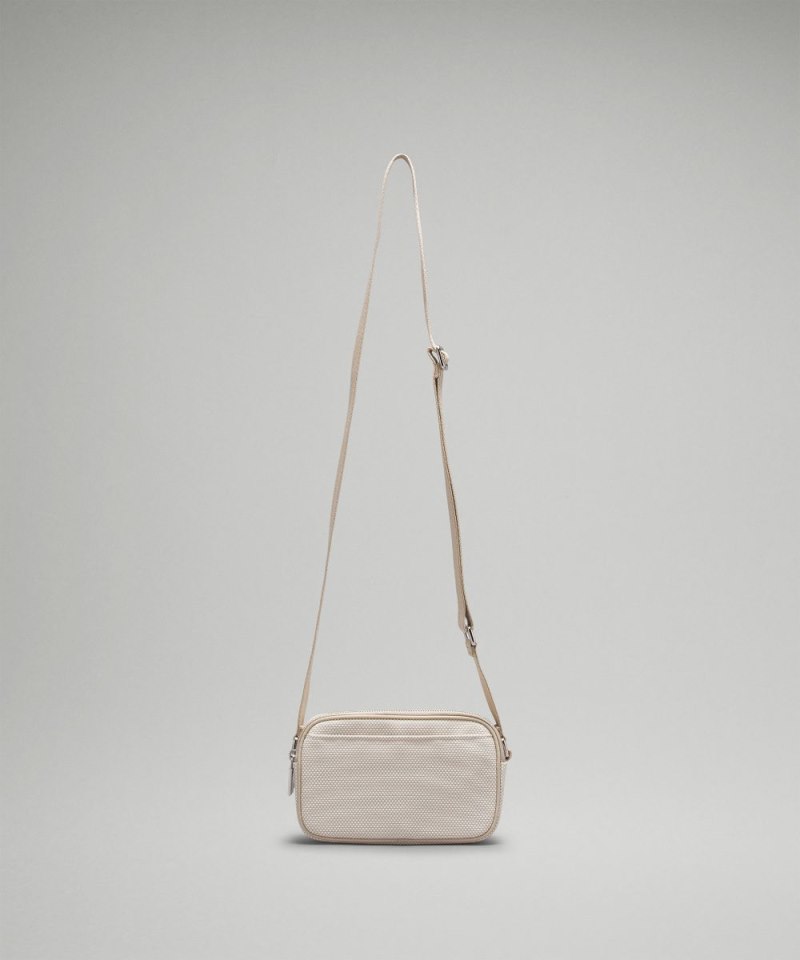 Lululemon Crossbody Camera Bag 2L *Canvas Mojave Tan / Light Ivory Online Outlet Sale