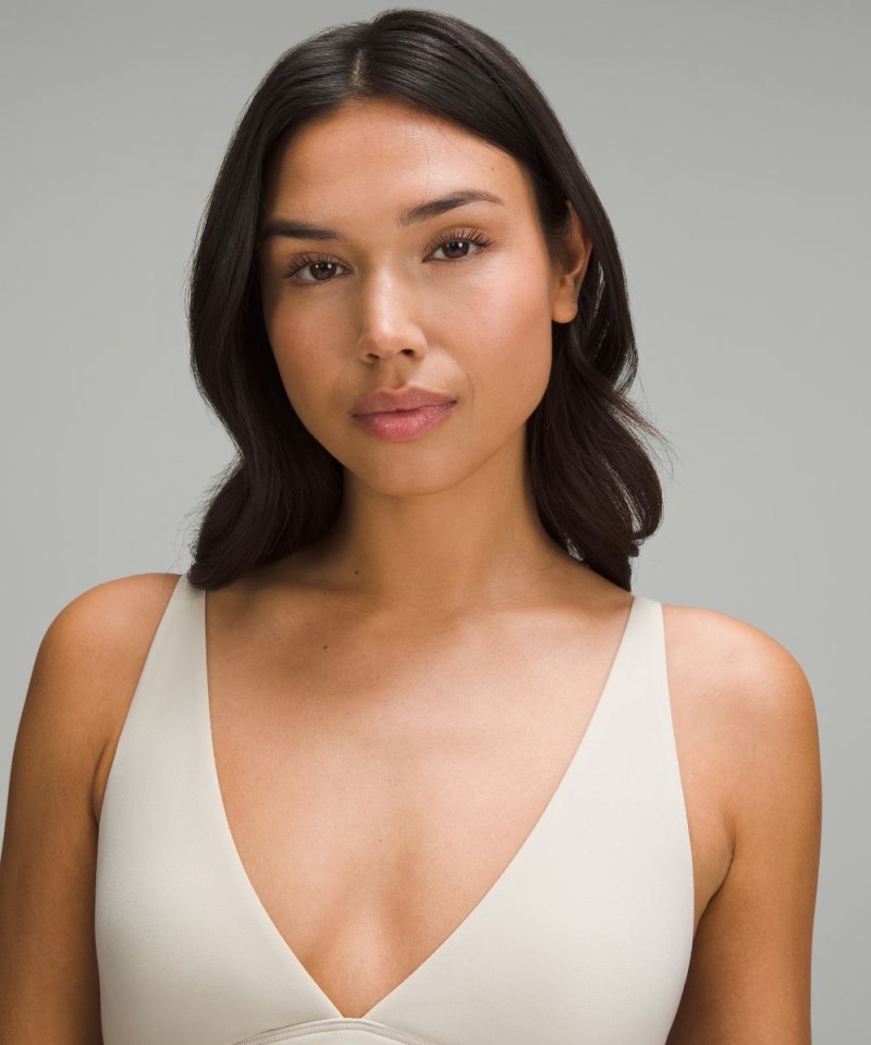 Lululemon Wundermost Ultra-Soft Nulu Triangle Bralette A–D Cups Mojave Tan Online Outlet Sale