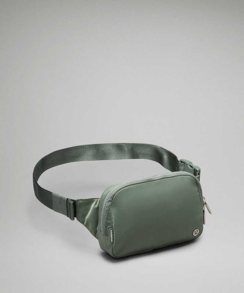 Lululemon Everywhere Belt Bag Large with Long Strap 2L Grey Eucalyptus Online Outlet Sale
