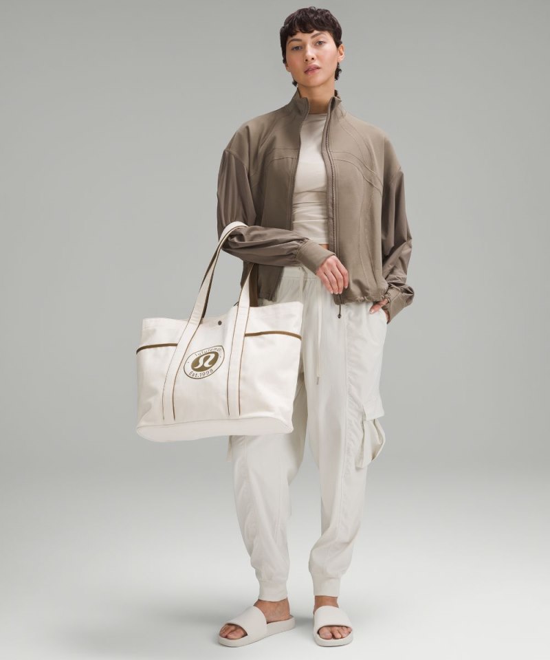 Lululemon Daily Multi-Pocket Canvas Tote Bag 20L *Logo Natural / Artifact Online Outlet Sale