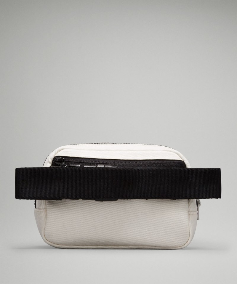 Lululemon Everywhere Belt Bag 1L *Canvas Natural / Black Online Outlet Sale
