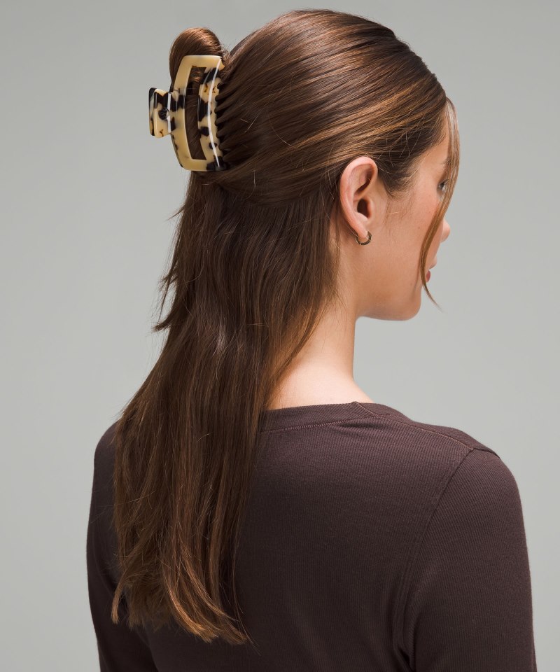 Lululemon Large Claw Hair Clips *2 Pack Golden Sand / Black / White Opal / Silverstone Online Outlet Sale
