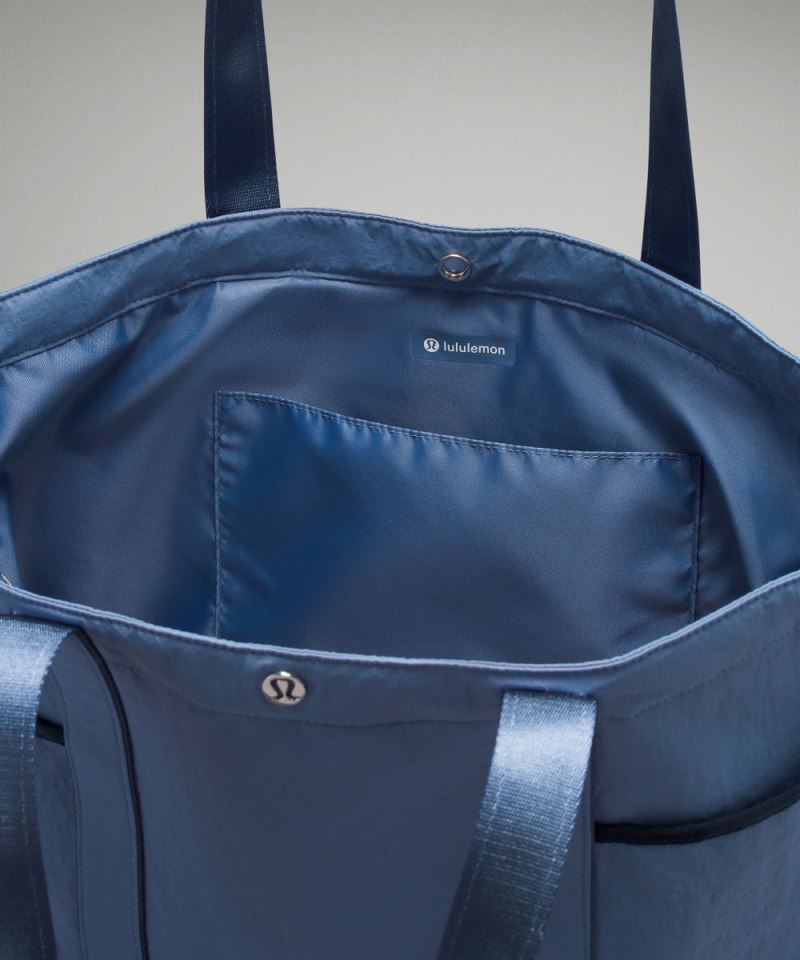 Lululemon Daily Multi-Pocket Tote Bag 20L Oasis Blue / True Navy Online Outlet Sale