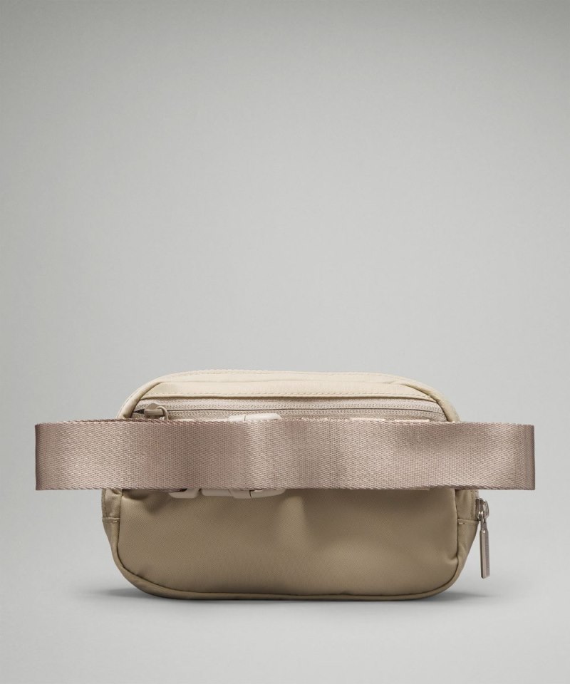 Lululemon Everywhere Belt Bag 1L Raw Linen Online Outlet Sale