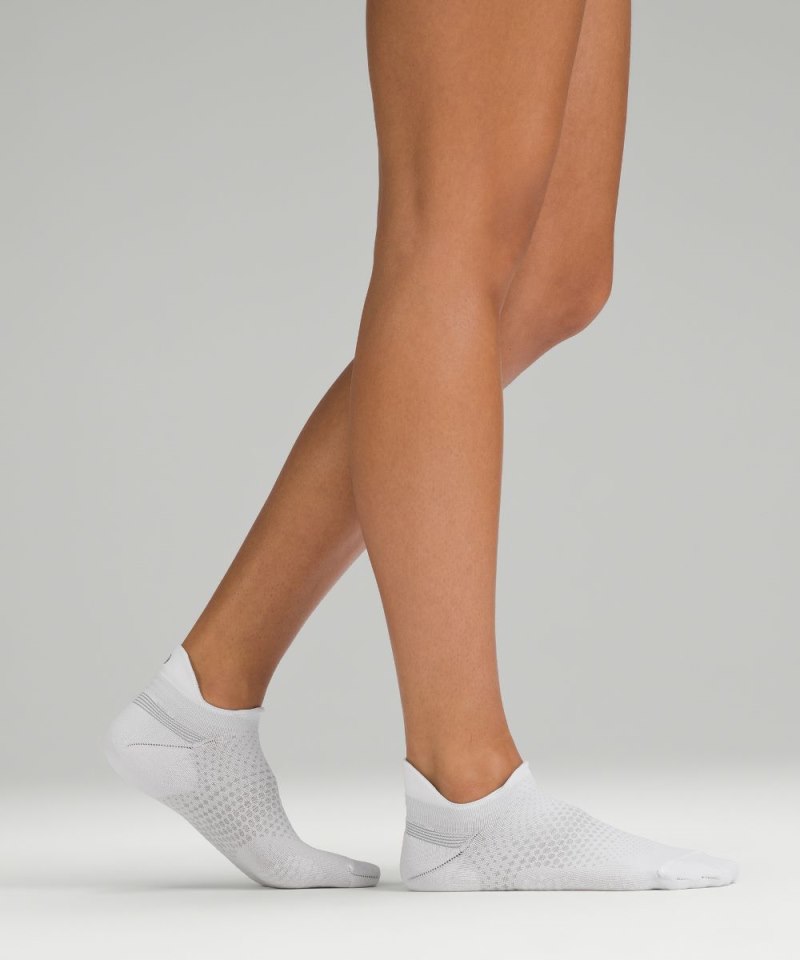 Lululemon Women's MacroPillow Tab Running Socks Medium Cushioning *3 Pack White Online Outlet Sale
