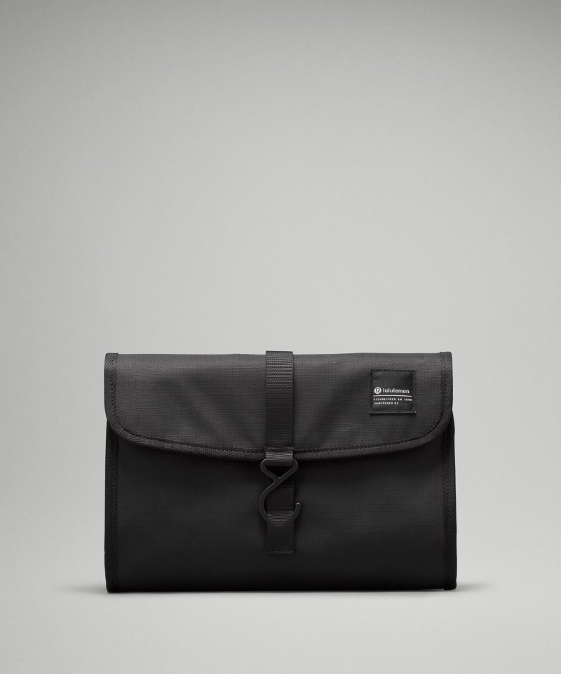 Lululemon Roll-Up Travel Toiletries Kit Black / Detours Welcome Emboss Black Online Outlet Sale