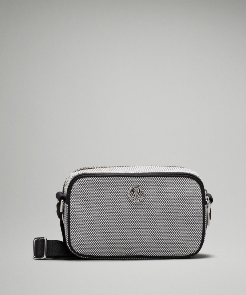 Lululemon Crossbody Camera Bag 2L *Canvas Anchor / Light Ivory / Black Online Outlet Sale