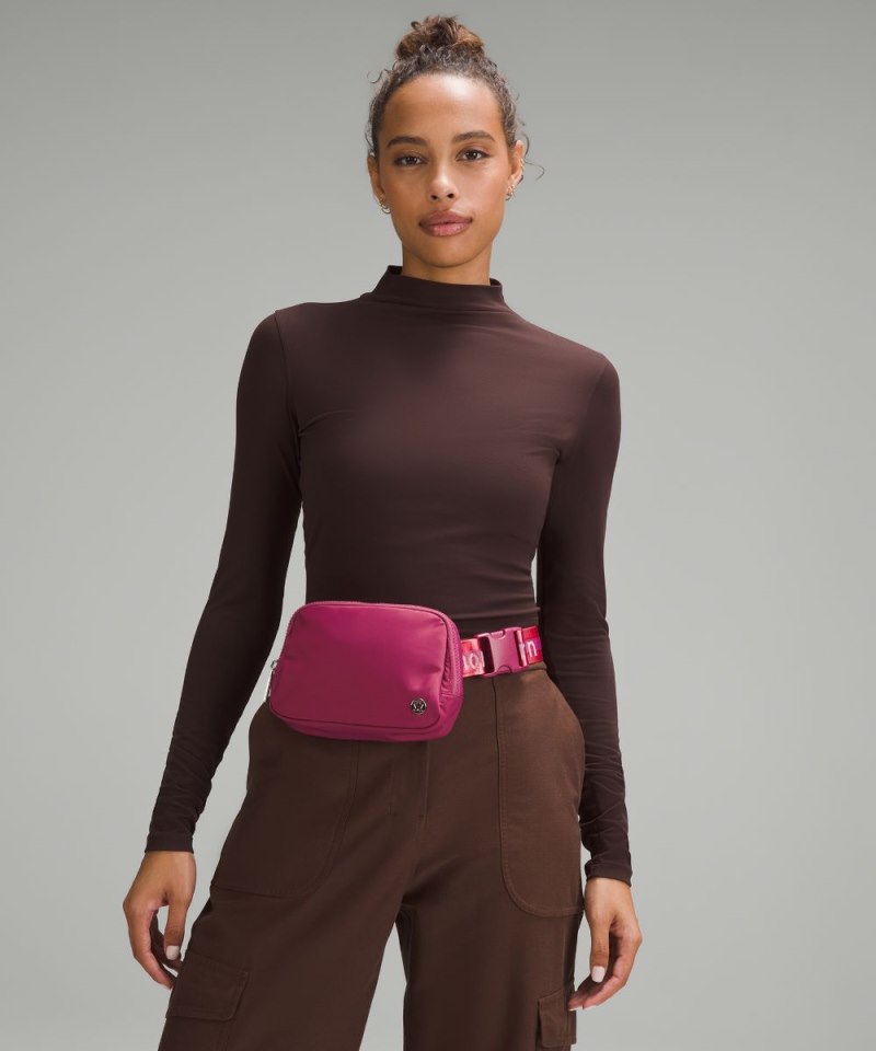 Lululemon Everywhere Belt Bag 1L *Wordmark Washed Mauve / Sakura Pink / White Online Outlet Sale
