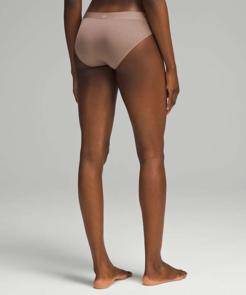 Lululemon UnderEase Mid-Rise Bikini Underwear *3 Pack Strawberry Milkshake / Taupetastic / Jumie Stripe White Vapor Online Outlet Sale