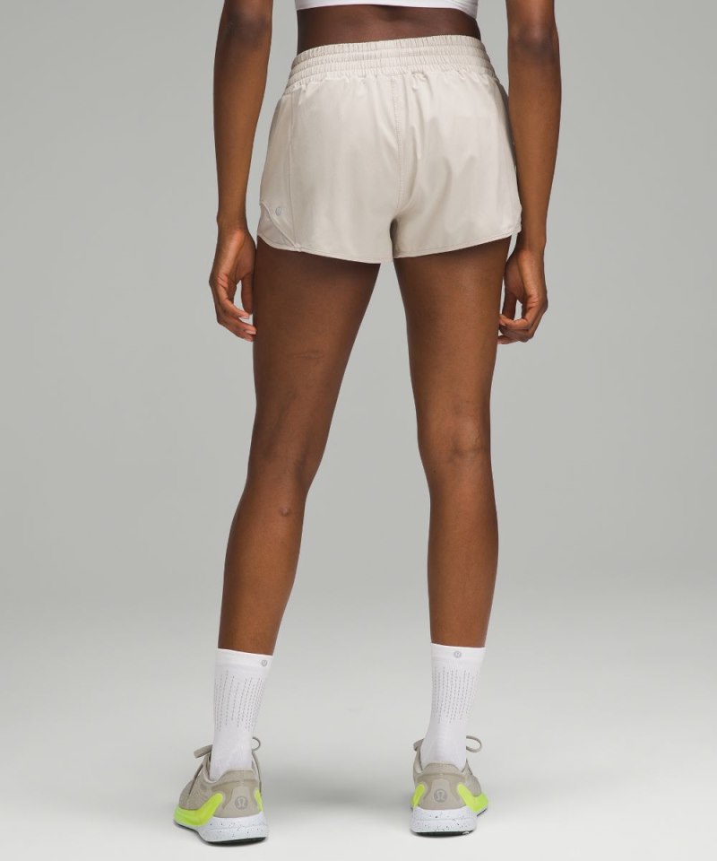 Lululemon Hotty Hot High-Rise Lined Short 2.5" Mojave Tan Online Outlet Sale