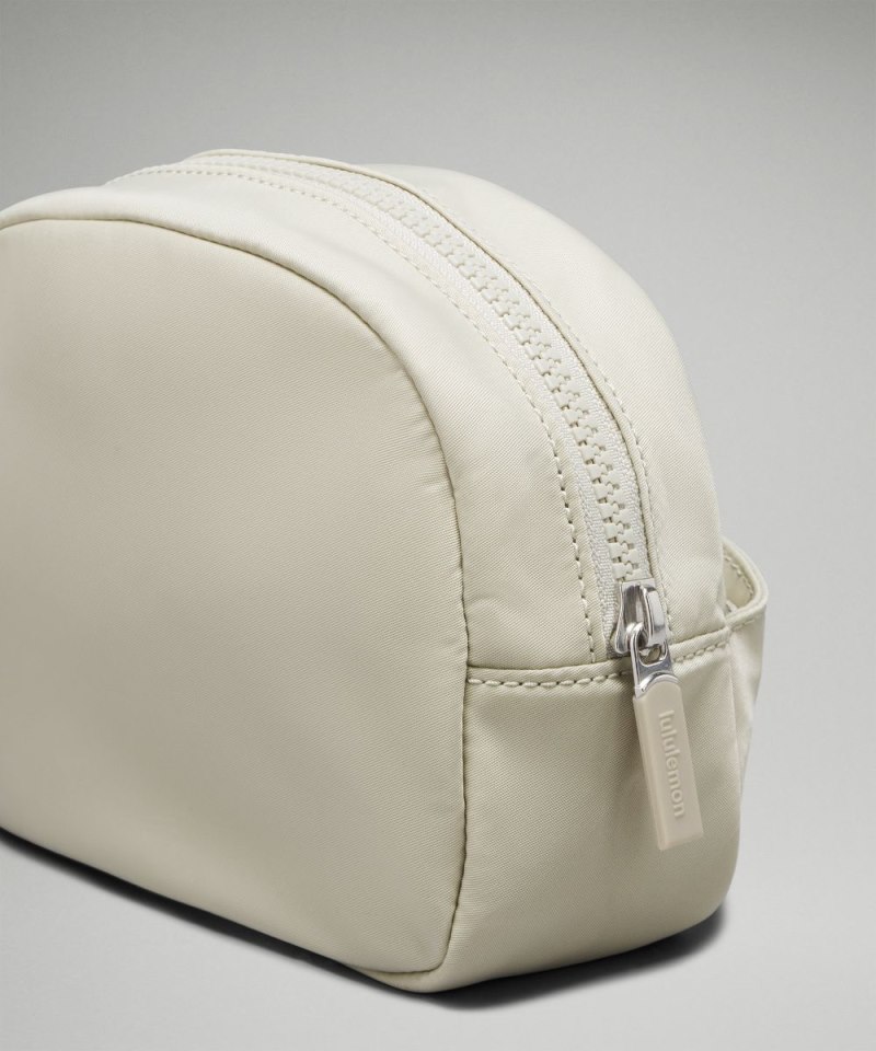 Lululemon City Essentials Pouch *Mini Raw Linen Online Outlet Sale