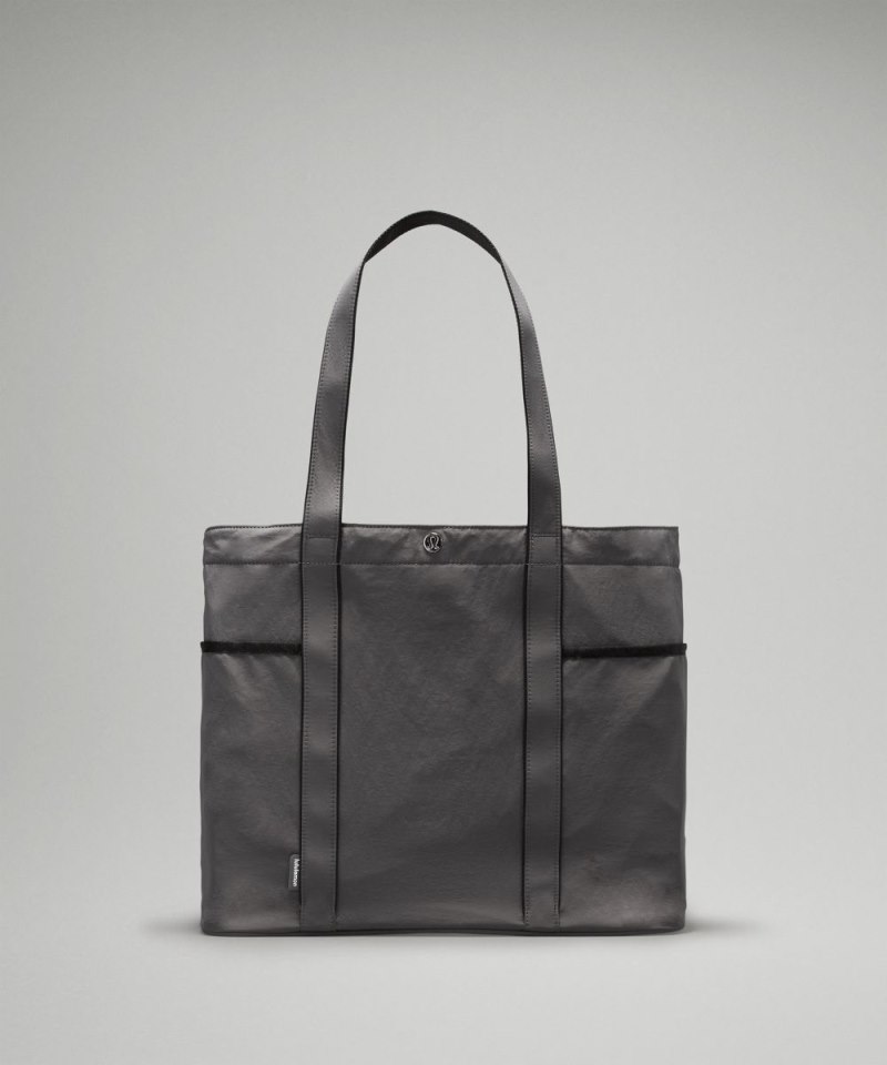 Lululemon Daily Multi-Pocket Tote Bag 20L Traverse Grey / Black Online Outlet Sale