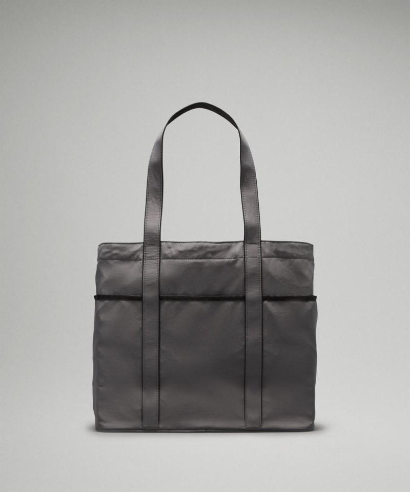 Lululemon Daily Multi-Pocket Tote Bag 20L Traverse Grey / Black Online Outlet Sale