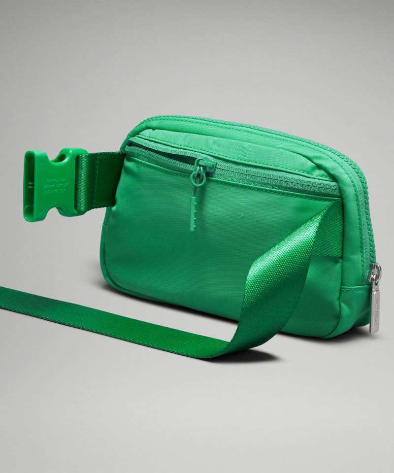 Lululemon Everywhere Belt Bag 1L Green Punch Online Outlet Sale