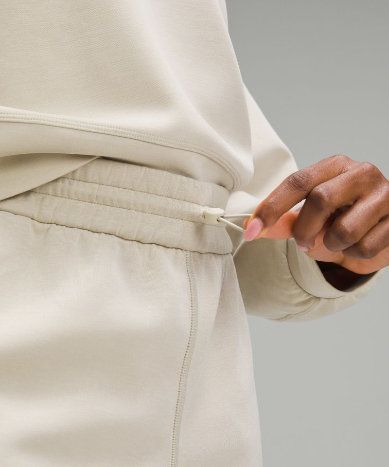Lululemon Softstreme High-Rise Short 4" Mojave Tan Online Outlet Sale