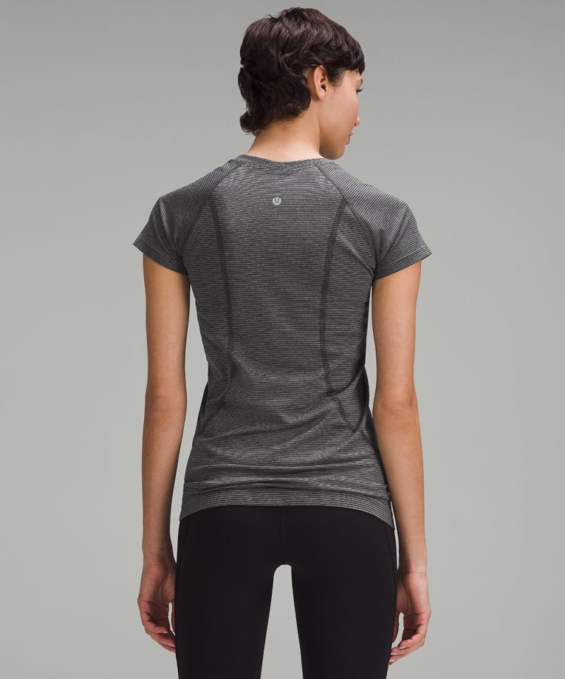 Lululemon Swiftly Tech Short-Sleeve Shirt 2.0 *Hip Length Spandex Stripe Black / White Online Outlet Sale
