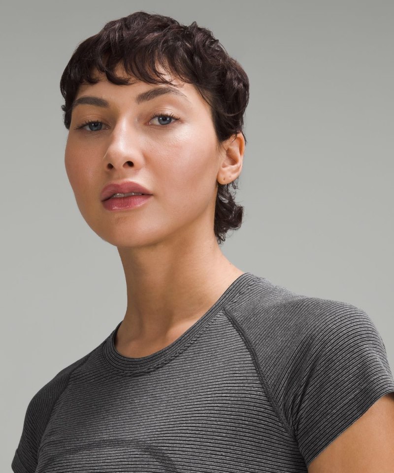 Lululemon Swiftly Tech Short-Sleeve Shirt 2.0 *Hip Length Spandex Stripe Black / White Online Outlet Sale