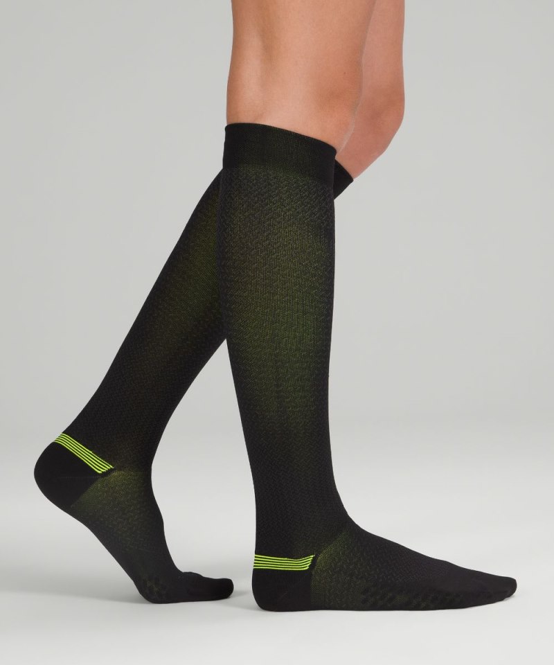 Lululemon Women's MicroPillow Compression Knee-High Running Socks *Light Cushioning Black / Highlight Yellow Online Outlet Sale