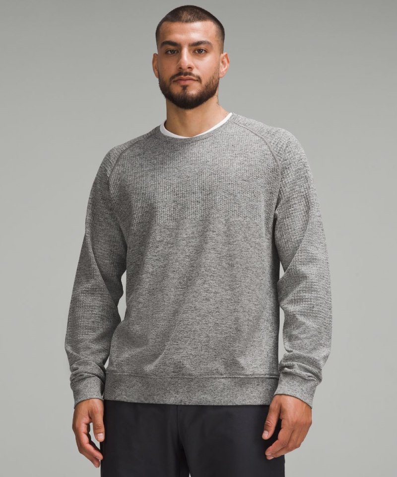 Lululemon Engineered Warmth Long-Sleeve Crew Vapor / Gull Grey / Black Online Outlet Sale