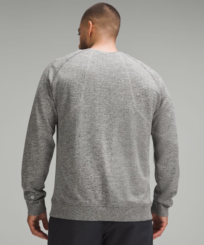 Lululemon Engineered Warmth Long-Sleeve Crew Vapor / Gull Grey / Black Online Outlet Sale