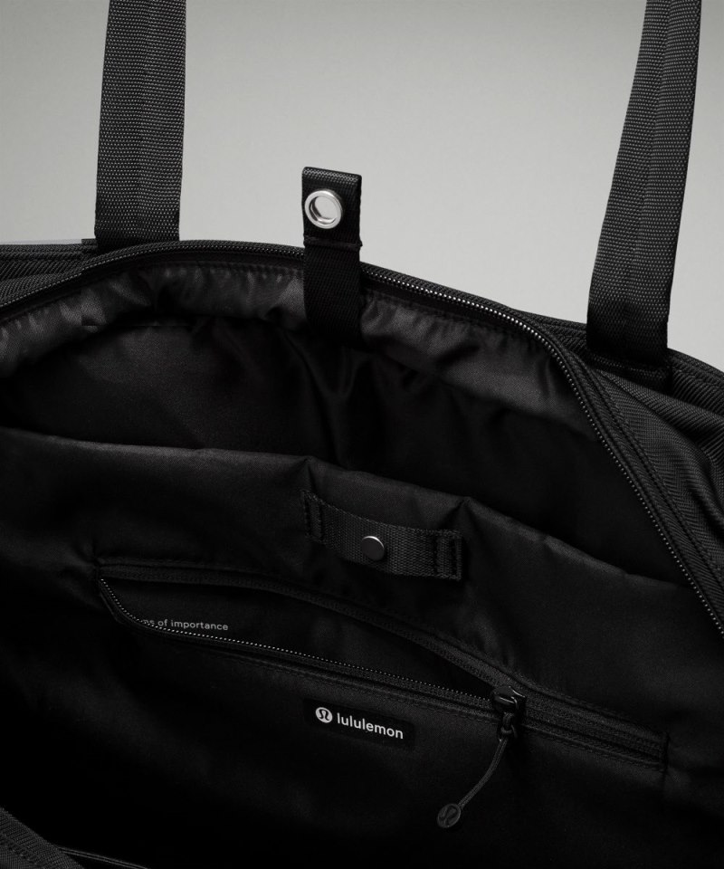 Lululemon City Essentials Bag 25L Black Online Outlet Sale