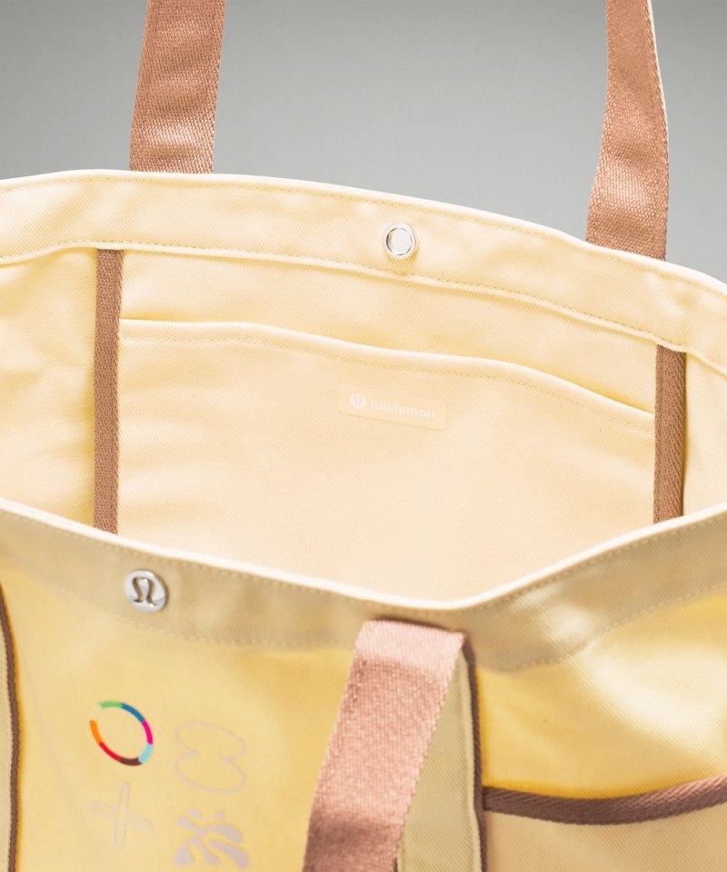 Lululemon Daily Multi-Pocket Tote Bag 20L *Pride Swirl Yellow / Spanish Oak Online Outlet Sale