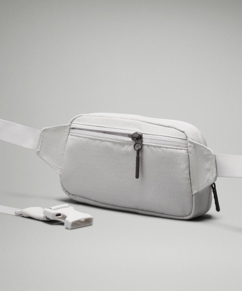 Lululemon Everywhere Belt Bag Mini *Ripstop Vapor / Traverse Grey Online Outlet Sale