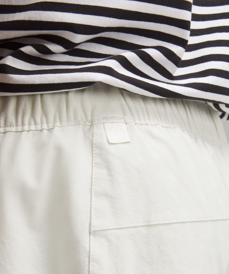 Lululemon Stretch Cotton VersaTwill Cargo Pocket Short 10" Bone Online Outlet Sale