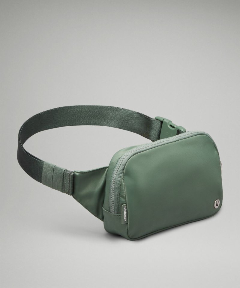 Lululemon Everywhere Belt Bag Large 2L Grey Eucalyptus Online Outlet Sale