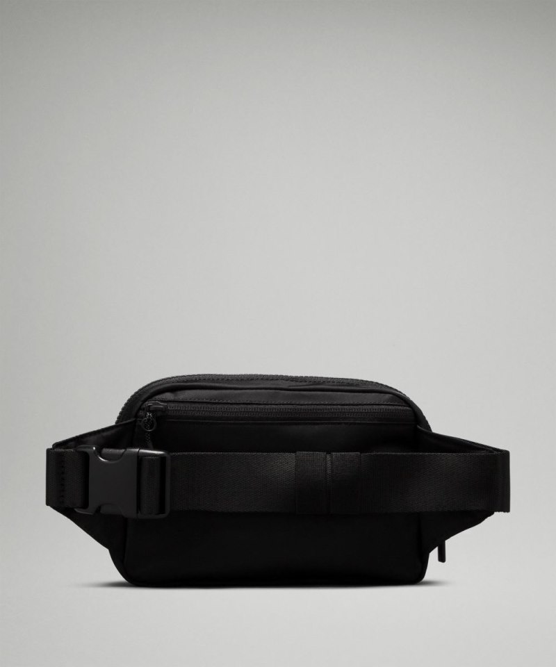 Lululemon Everywhere Belt Bag Large with Long Strap 2L Black / Black (not available) Online Outlet Sale
