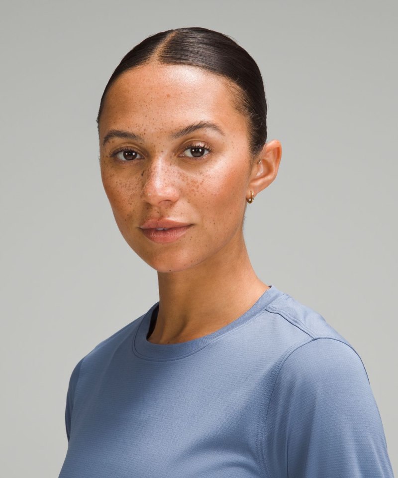Lululemon Ultralight Hip-Length Long-Sleeve Shirt Oasis Blue Online Outlet Sale