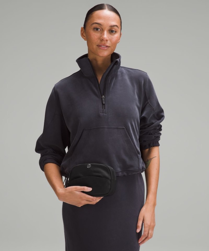 Lululemon City Essentials Pouch *Mini Black / Silver Online Outlet Sale