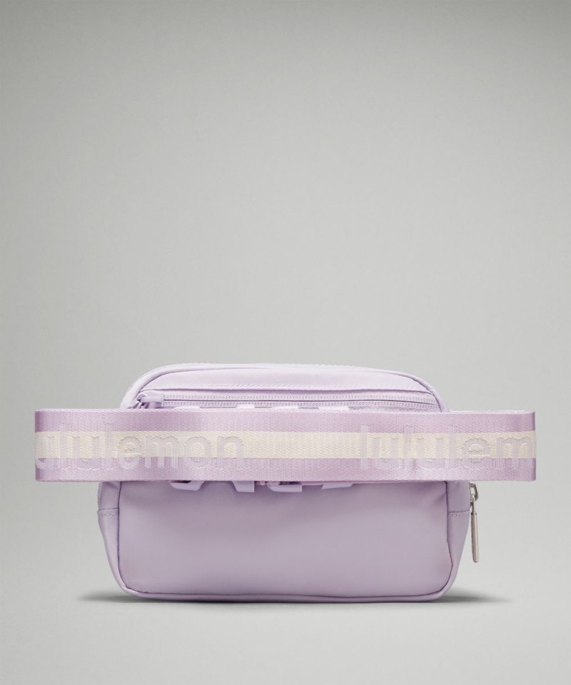 Lululemon Everywhere Belt Bag 1L *Wordmark Lilac Ether / White Opal / White Online Outlet Sale