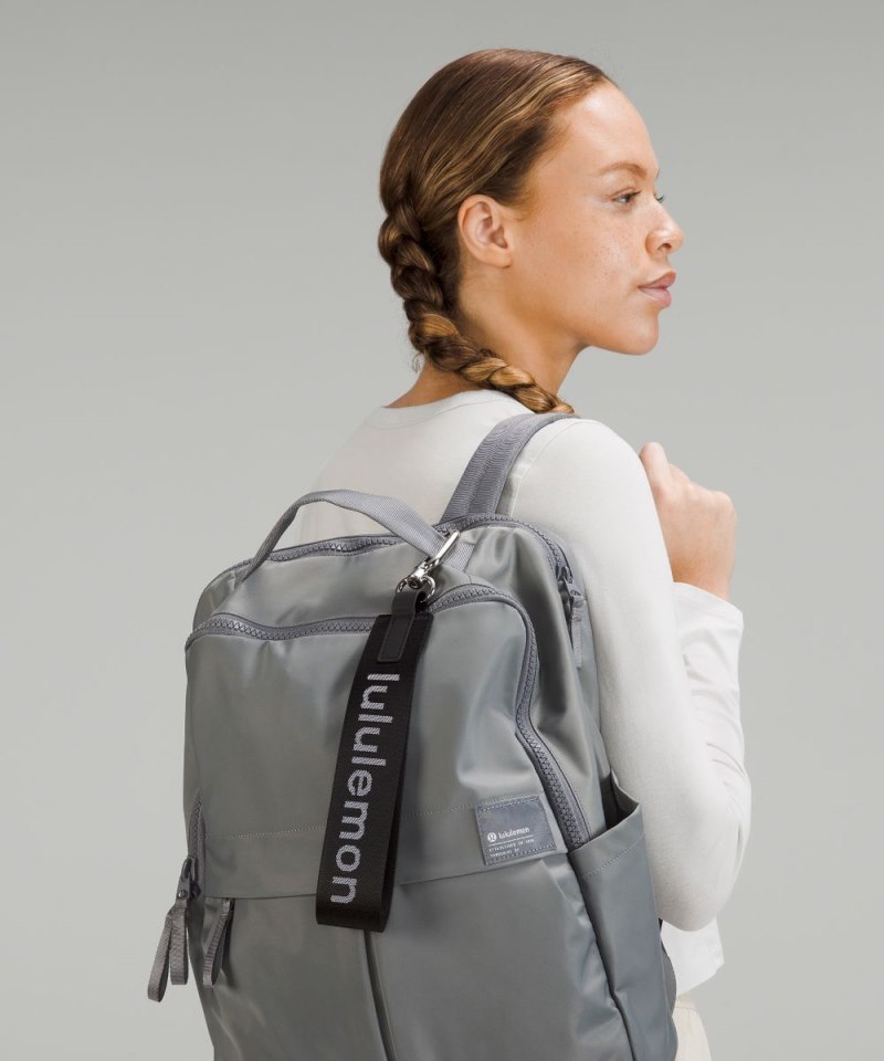 Lululemon Never Lost Keychain Black / White Online Outlet Sale