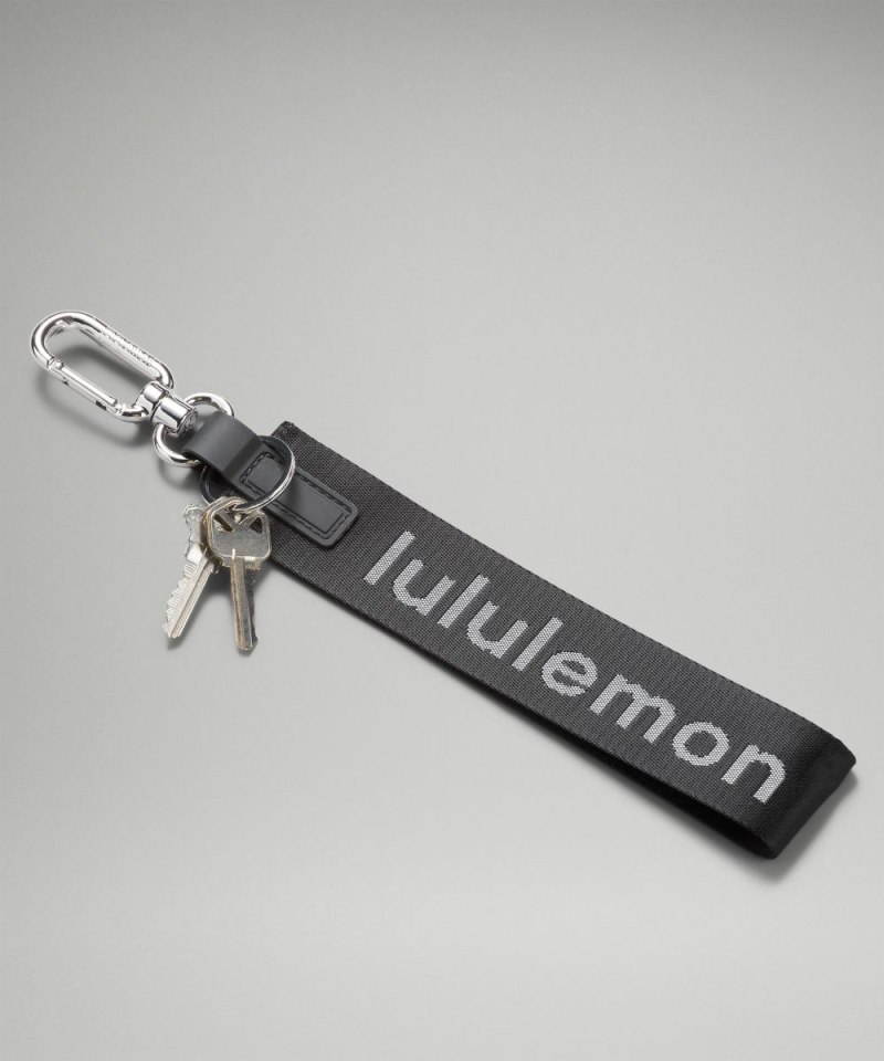 Lululemon Never Lost Keychain Black / White Online Outlet Sale